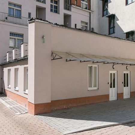 Cozy Apartment In Quiet Courtyard Near Charles Bridge Praha Eksteriør bilde